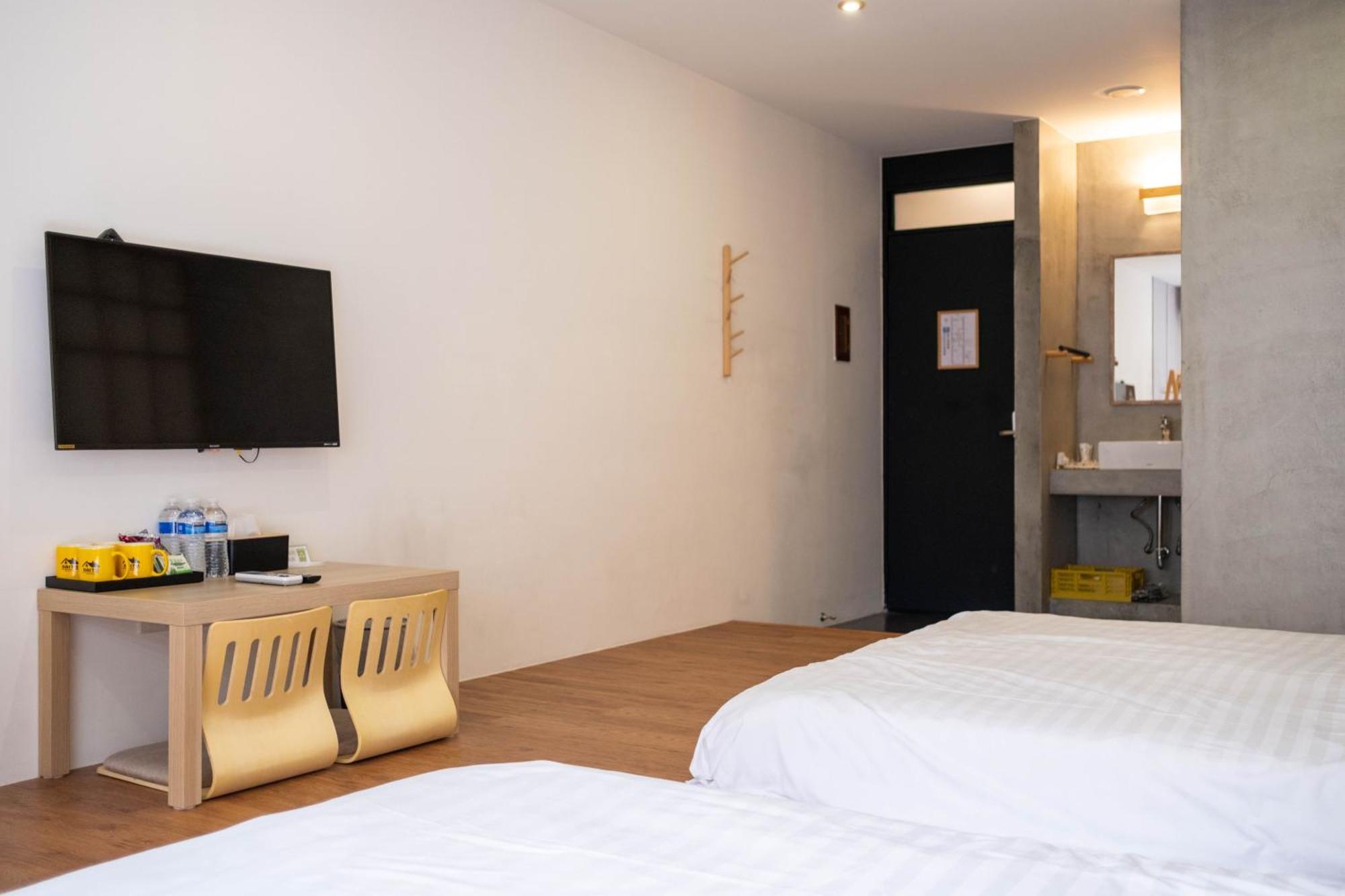 Raito Hostel來多旅宿台南民宿 Eksteriør billede